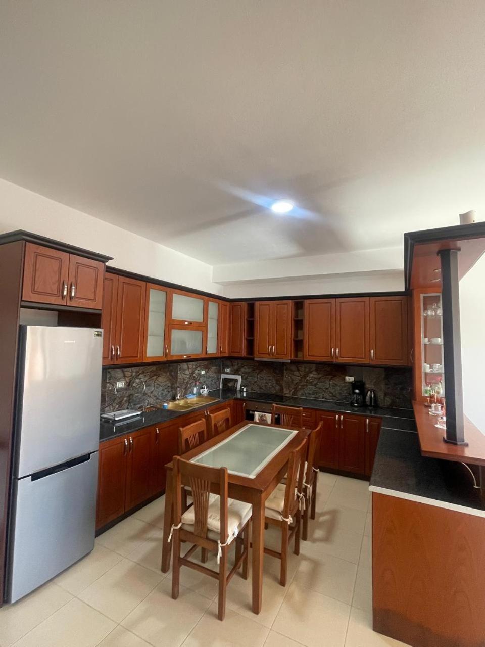 Vista Mozzafiato Apartment Sarande Ngoại thất bức ảnh